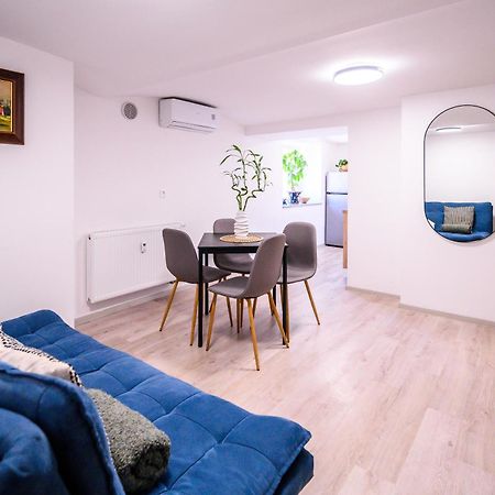 The Darling Loft Appartement Ljubljana Buitenkant foto