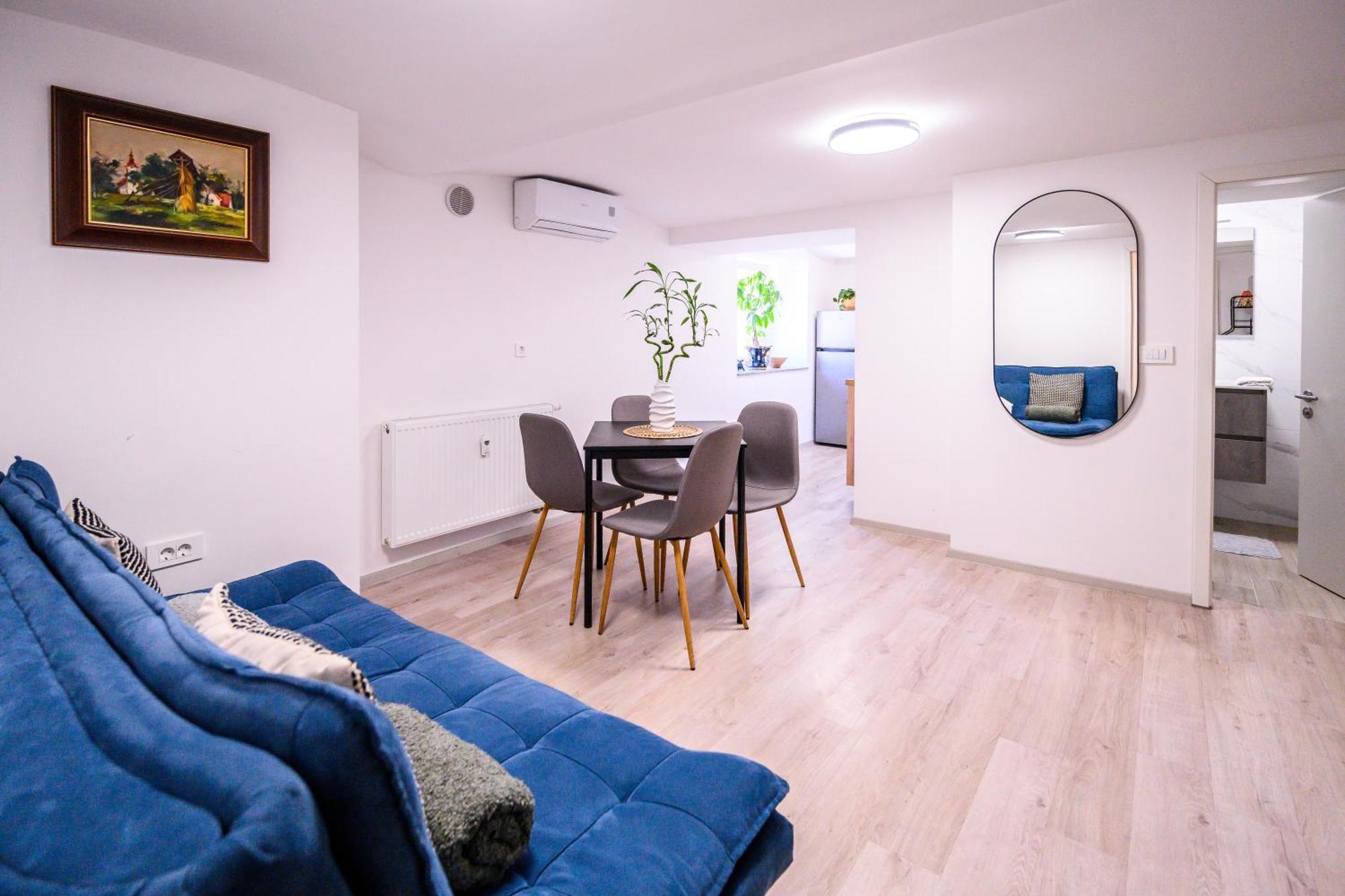 The Darling Loft Appartement Ljubljana Buitenkant foto